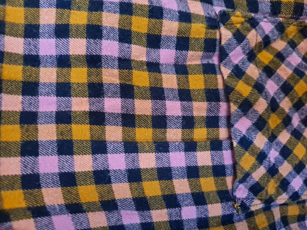 Old Navy Pink and Yellow Flannel Button Up Shirt Size XL‎ - Picture 2 of 5